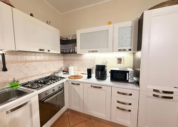 A Due Passi Dal Mare Apartment *